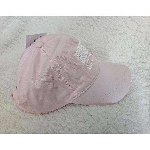 BNWT Women's New Ever Ellis Hat Cap Canines & Veterans USA Flag Paws Strap Back - Picture 6 of 11